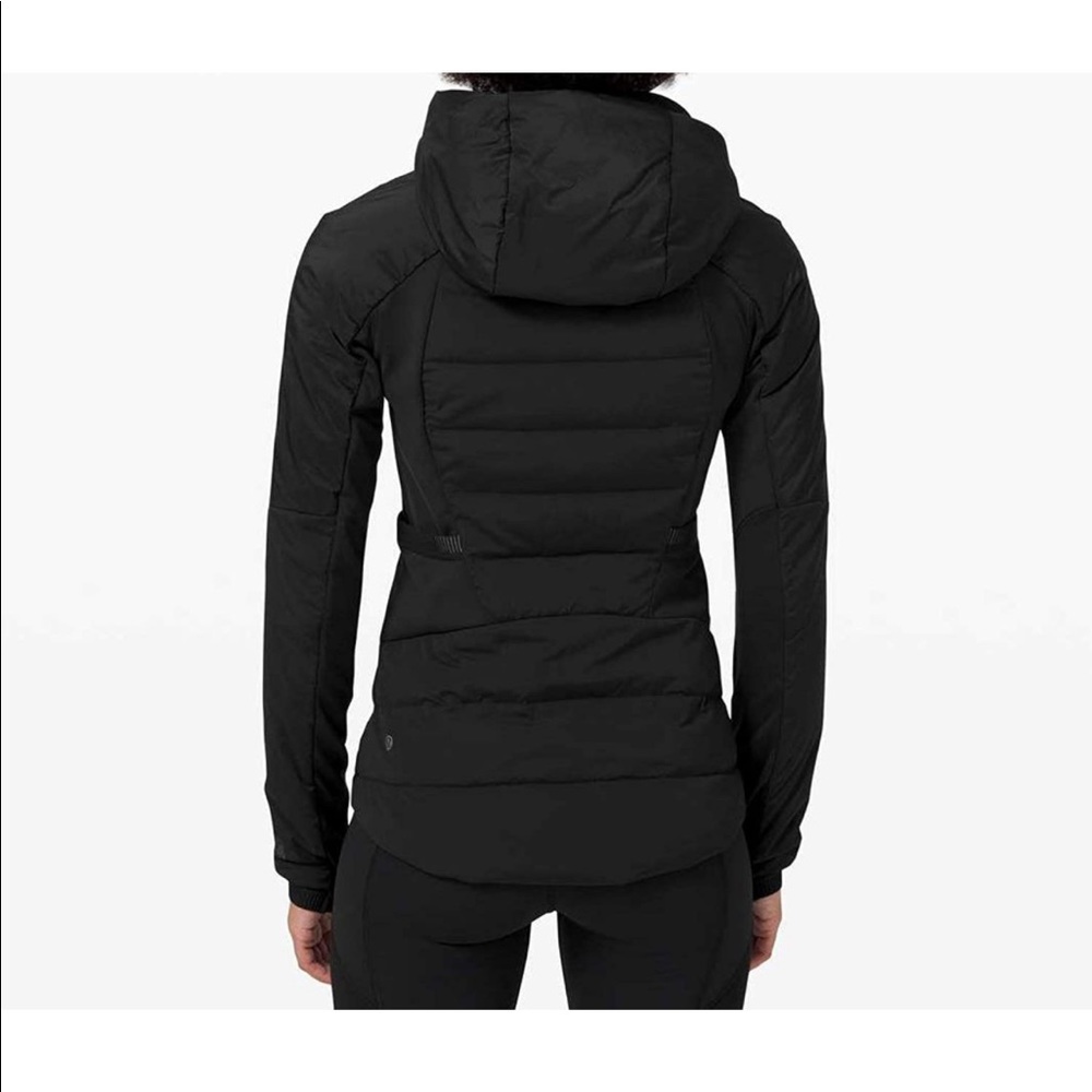 LULULEMON - Down for it all jacket